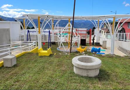 Fotografía de las obras del Parque La Cima en Concepción de La Unión, Cartago.